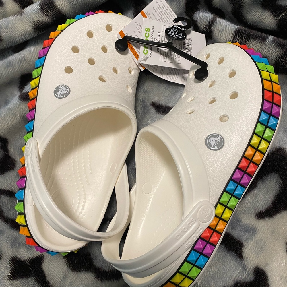Crocs